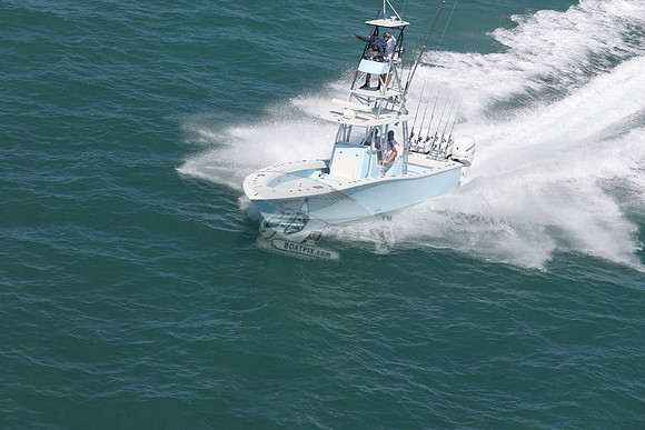 conch.jorlgrave.3 white 400 merc.6345