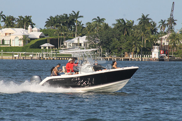 COBIA.BLACK HULL.04