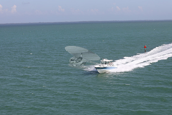 boston whaler.370 outrage.2336