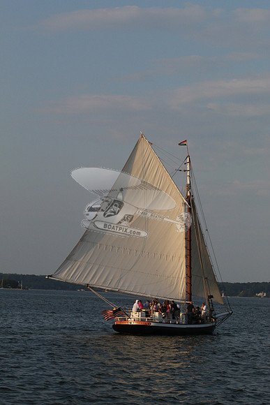 christeen.oyster bay.sail.0107