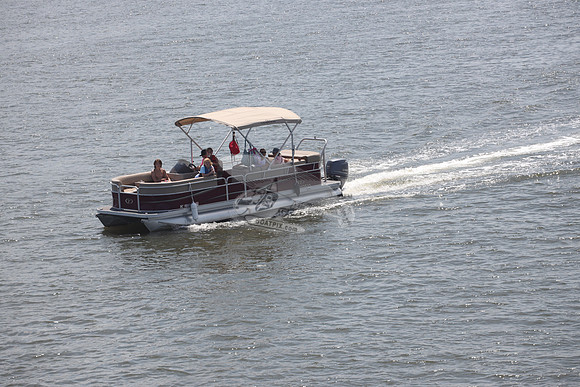 nc9880-d.veranda.4097