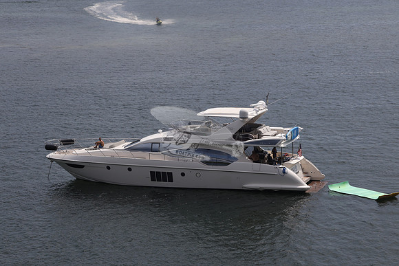 azimut 70.lupo.1