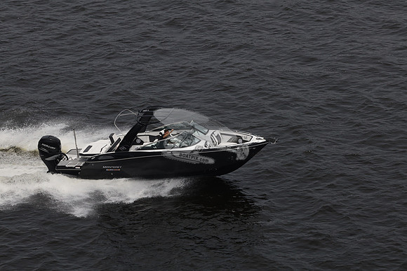 al0517rs.black.monterey.16