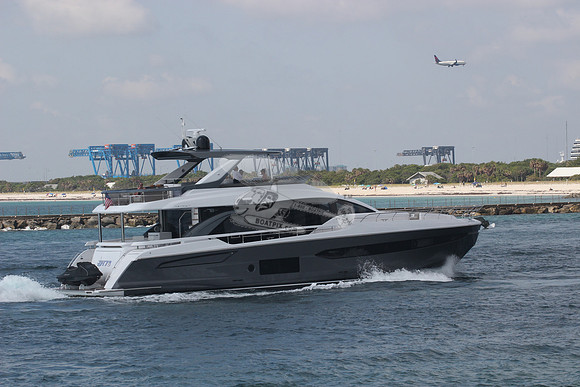 AZIMUT78.356