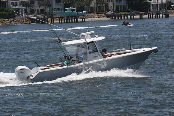 el artistico iii.sea hunt 30,0113